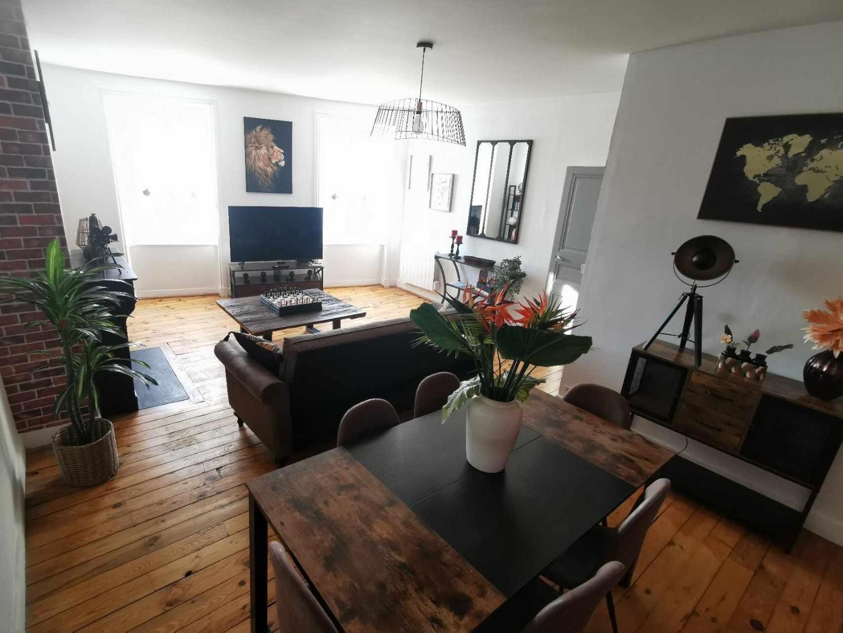 Bel Appartement De 1 A 7 Personnes Ambert Zewnętrze zdjęcie
