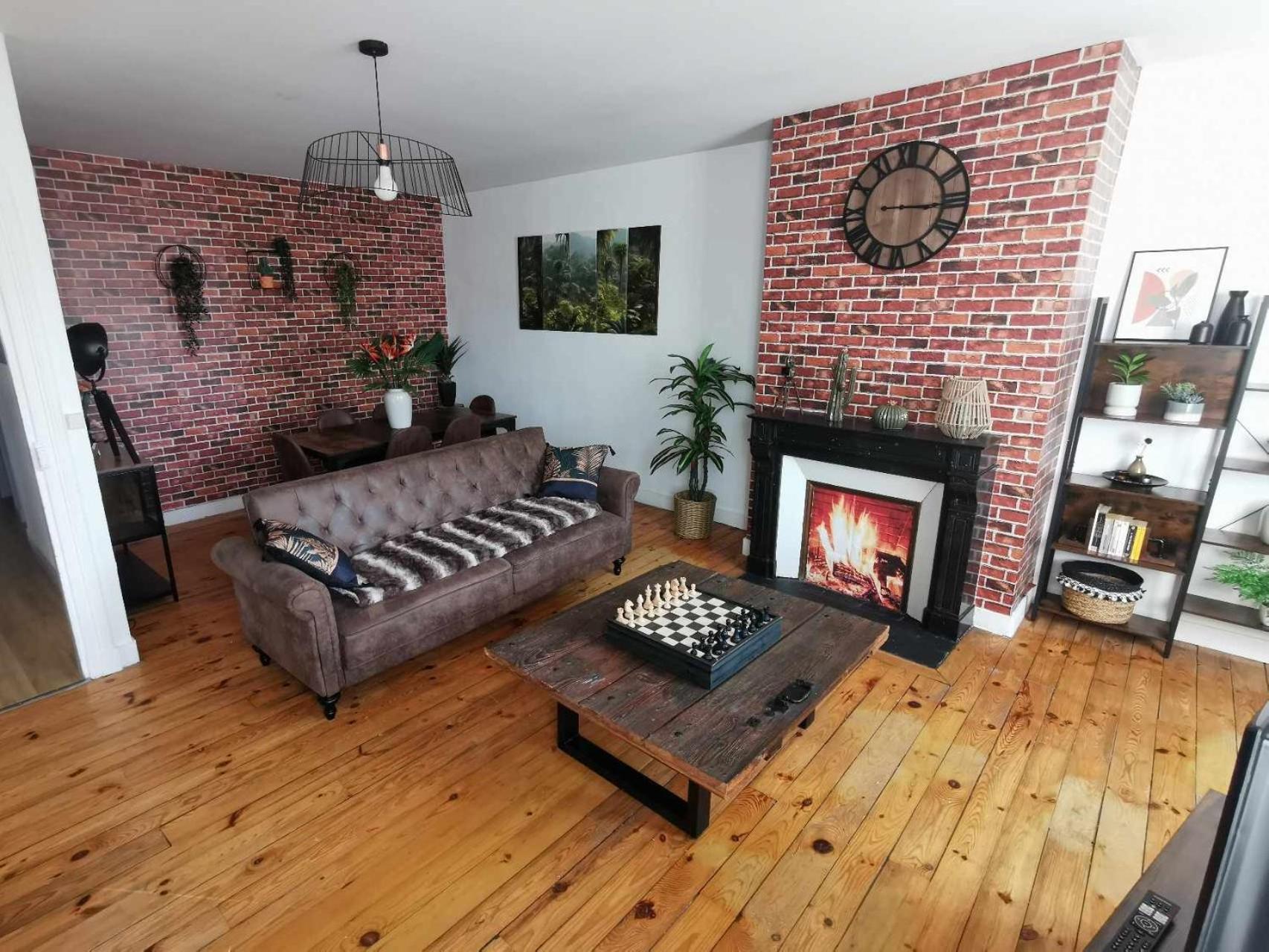 Bel Appartement De 1 A 7 Personnes Ambert Zewnętrze zdjęcie