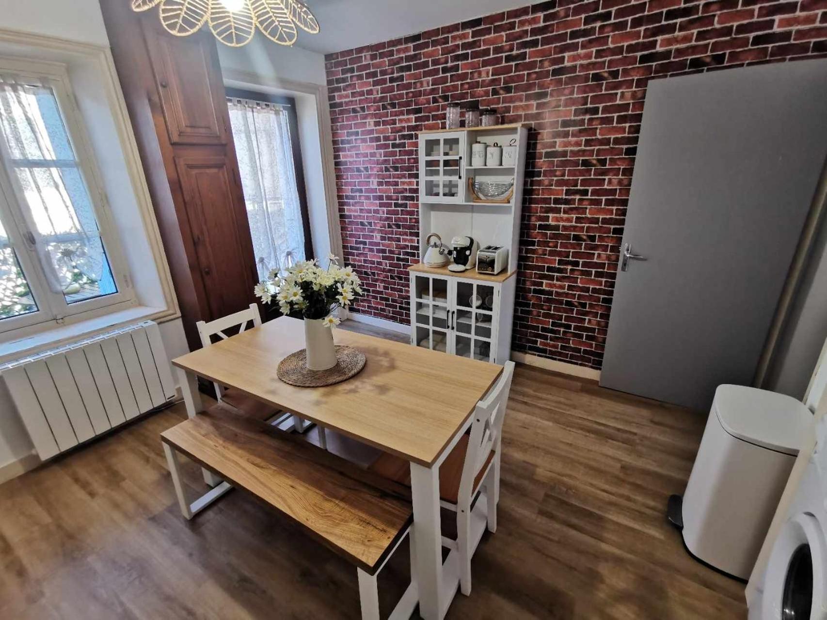 Bel Appartement De 1 A 7 Personnes Ambert Zewnętrze zdjęcie